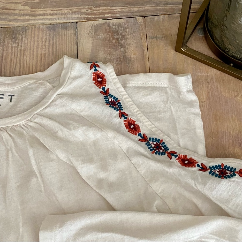 LOFT Floral Embroidered Open Shoulder Top - Picture 5 of 8